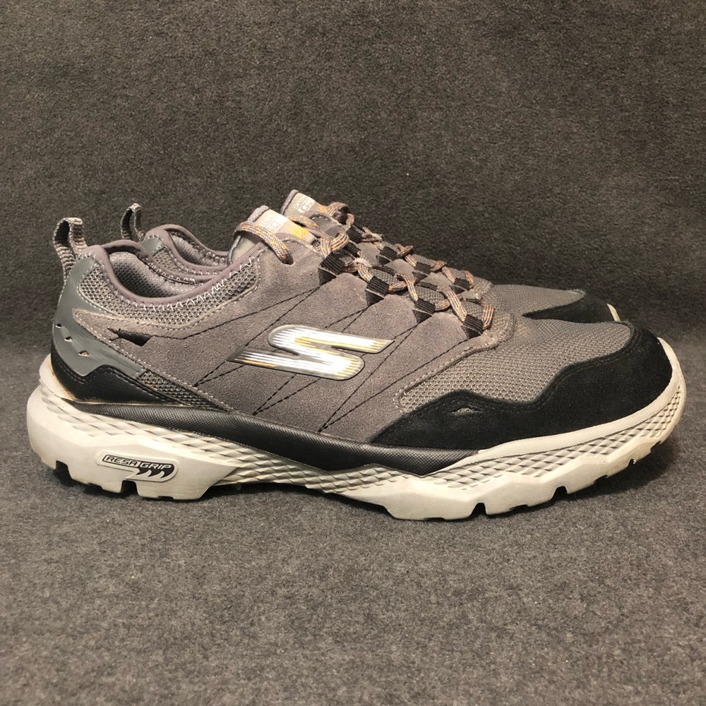 Skechers Mens Go Walk Goga Mat Outdoor Running Shoes Sneakers 54131 Gray Sz 11.5